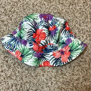 Lightweight Hawaiian Themed Bucket Hat